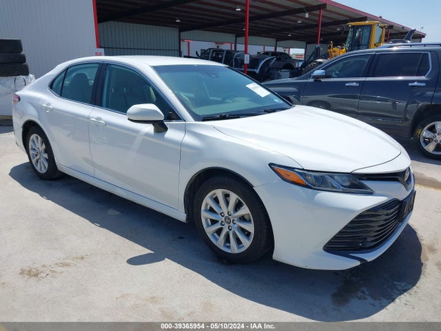 2019 4T1B11HK1KU814201 main image