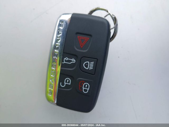 SALRRBBVXHA041106 Land Rover Discovery Hse
