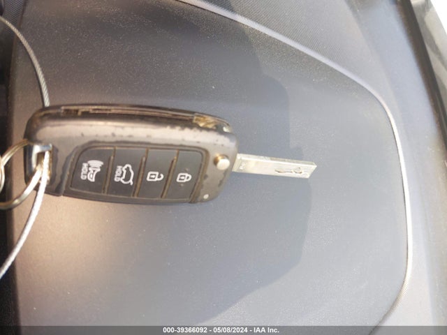 Hyundai Veloster 2.0 2019 KMHTG6AFXKU017717 Image 11