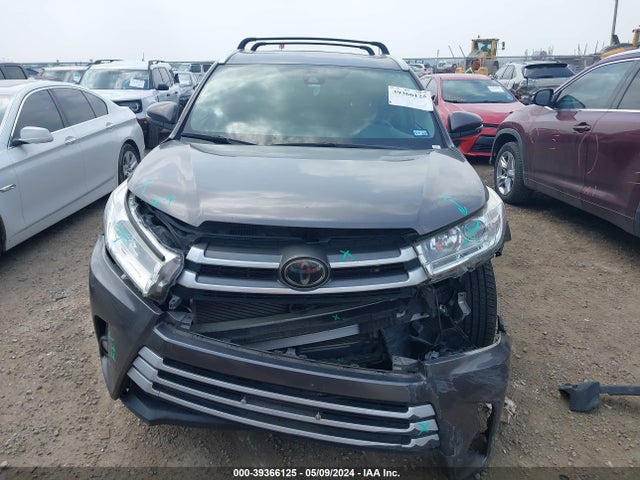 Toyota Highlander Xle 2019 5TDJZRFH9KS569957 Image 12