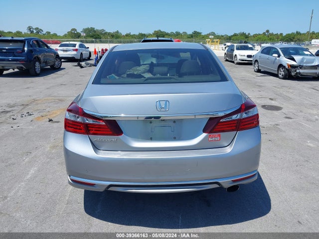 Honda ACCORD LX 2017 1HGCR2F32HA260178 Image 16