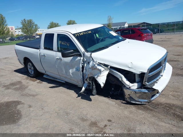 RAM 1500 Slt Quad Cab 4x4 6'4 Box 2018 1C6RR7GG2JS339719 Image 1