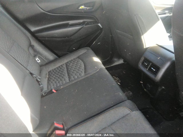 Chevrolet EQUINOX LT 2018 3GNAXSEV2JS540838 Image 8