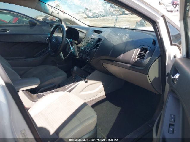 KNAFX4A62E5224748 KIA FORTE LX