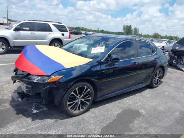 4T1B11HK9JU589749 Toyota CAMRY SE