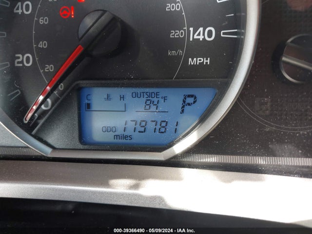 Toyota Rav4 Xle 2015 JTMWFREV4FJ036388 Image 16