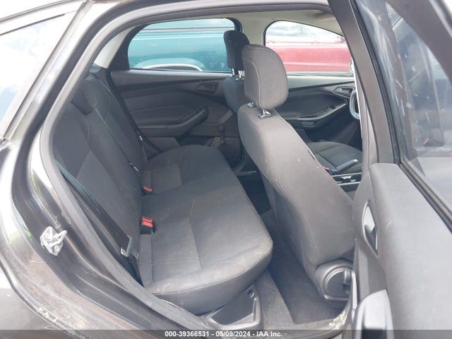 Ford FOCUS S 2016 1FADP3E22GL261377 Image 8