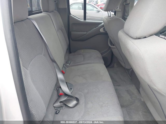 Nissan Frontier Sv 2018 1N6AD0ER0JN762116 Image 8