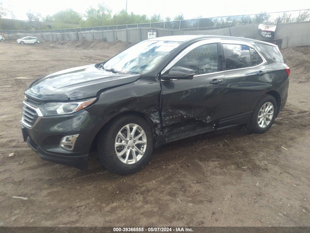 Chevrolet EQUINOX LT 2018 2GNAXSEV8J6287779 Image 2