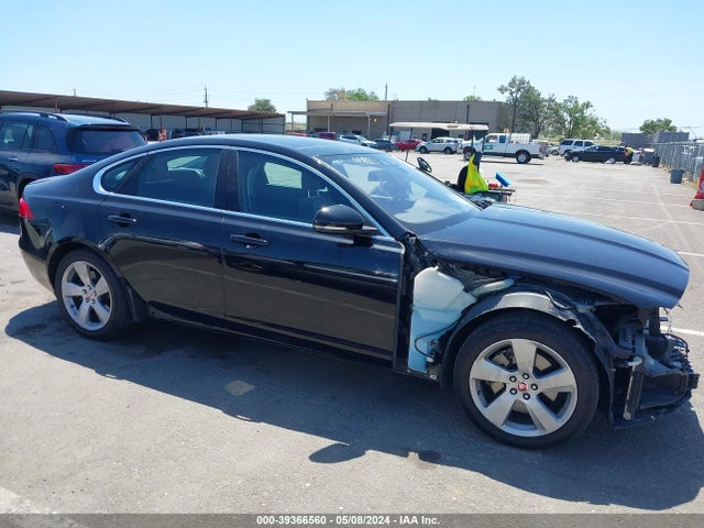 Jaguar Xf 25t 2018 SAJBR4FX3JCY69512 Image 14