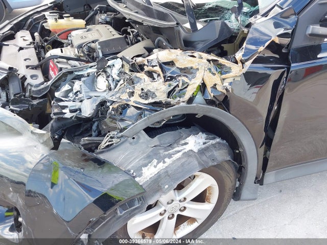 Toyota Rav4 Xle 2014 2T3WFREVXEW113331 Image 6