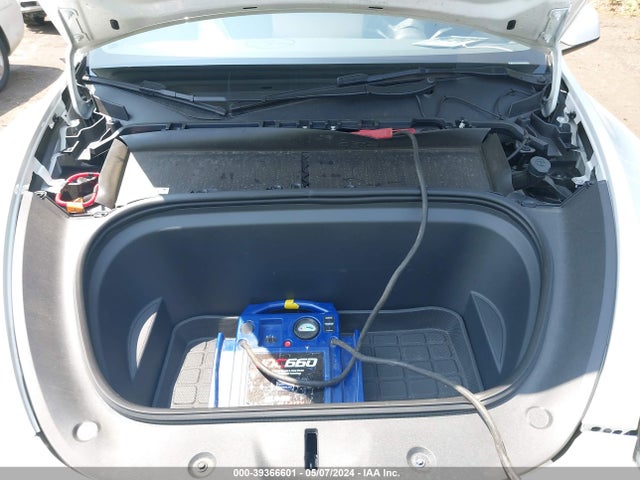2023 TESLA MODEL Y 7SAYGDEF8PA048666 Photo 9