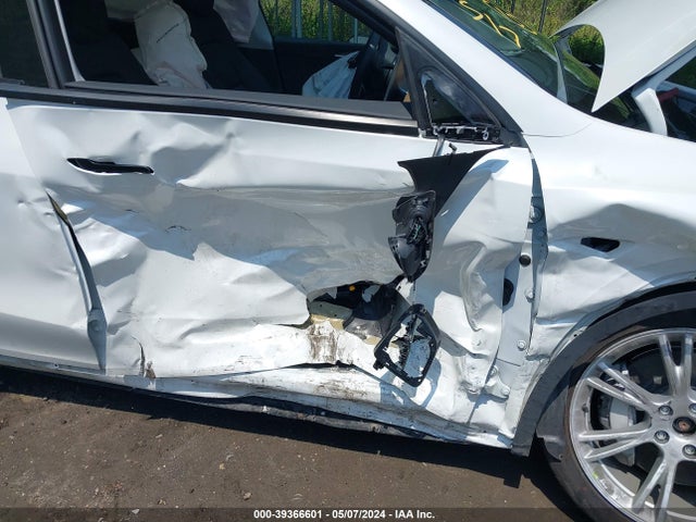 2023 TESLA MODEL Y 7SAYGDEF8PA048666 Photo 5