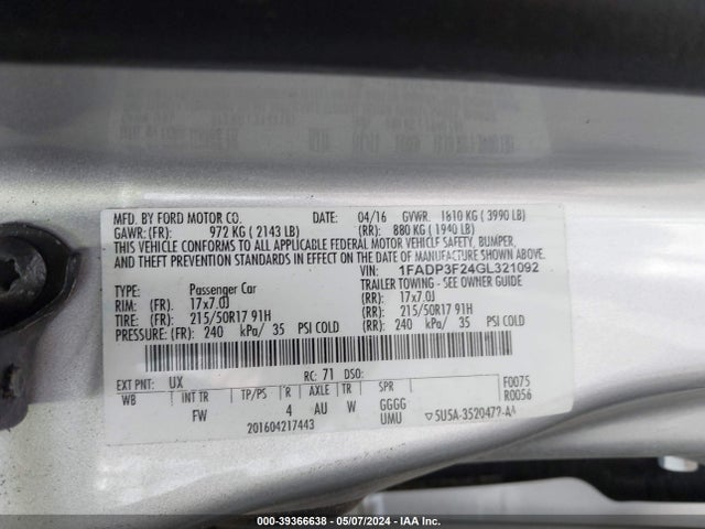Ford FOCUS SE 2016 1FADP3F24GL321092 Image 9