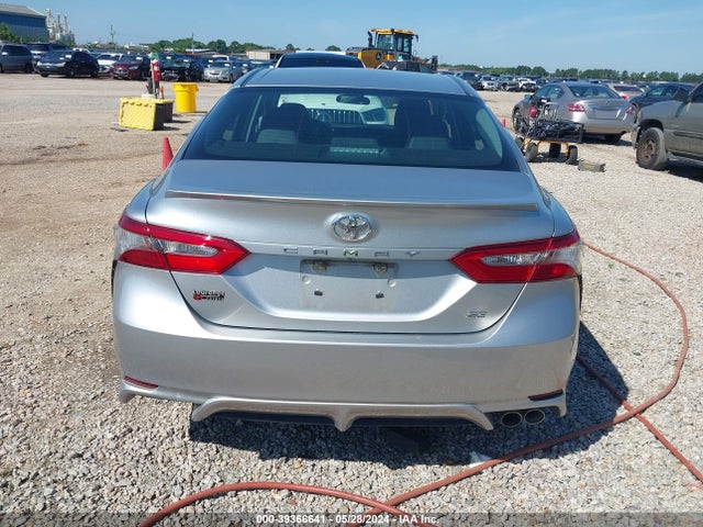 Toyota CAMRY SE 2018 4T1B11HK9JU643471 Image 16