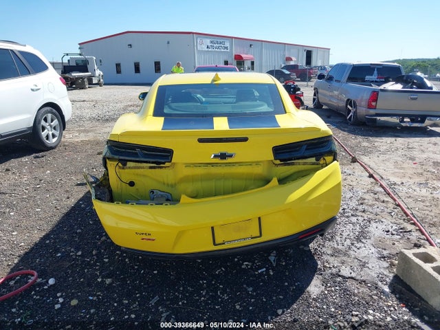 Chevrolet Camaro 1lt 2016 1G1FB1RS9G0154935 Image 16