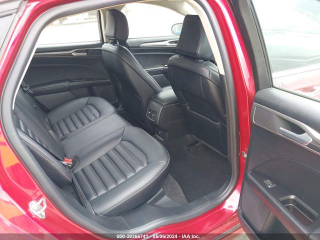 3FA6P0CD7LR135197 Ford FUSION SEL
