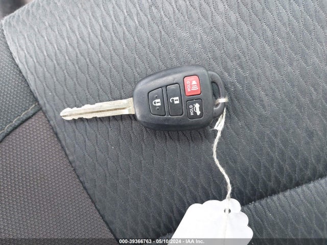 Toyota COROLLA LE 2019 2T1BURHE3KC180732 Image 11