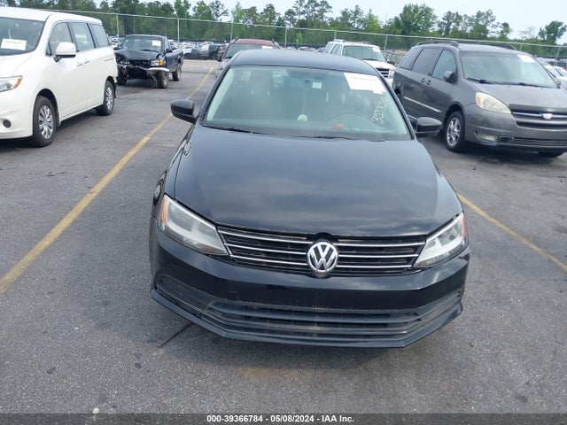 3VW2K7AJ8FM353320 Volkswagen Jetta 2.0l S