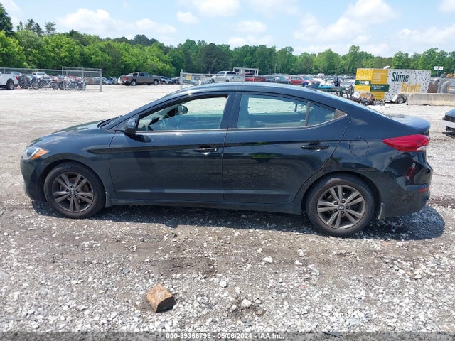 Hyundai Elantra Value Edition 2018 5NPD84LFXJH333408 Image 14