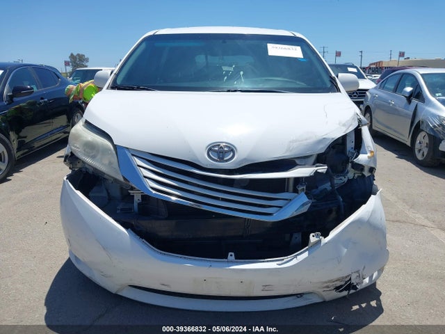 Toyota Sienna Le 8 Passenger 2015 5TDKK3DC7FS615871 Image 12