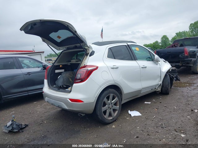 Buick Encore Essence 2017 KL4CJCSBXHB187932 Image 4