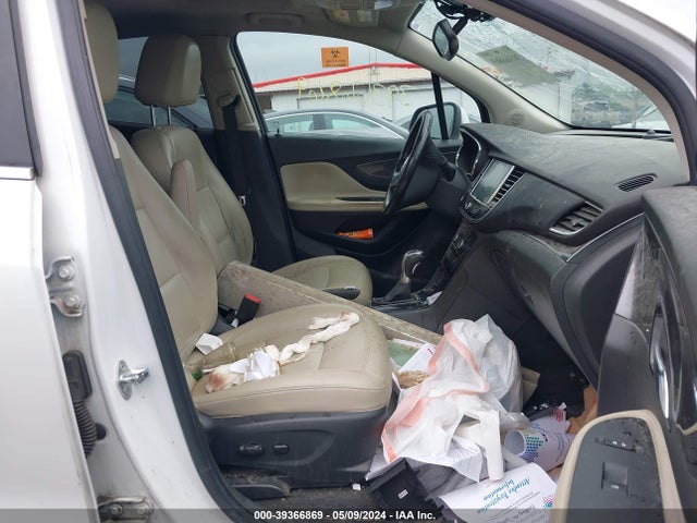 Buick Encore Essence 2017 KL4CJCSBXHB187932 Image 5