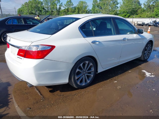 Honda Accord Sport 2015 1HGCR2F52FA149547 Image 4