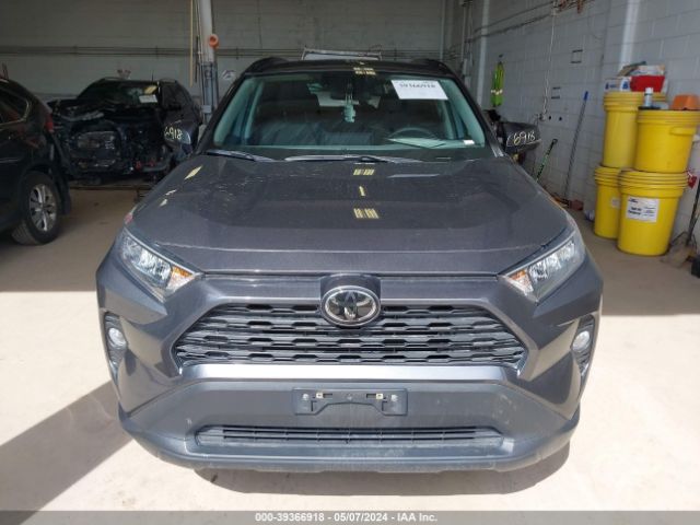 2T3A1RFV5MC156840 Toyota Rav4 Xle Premium