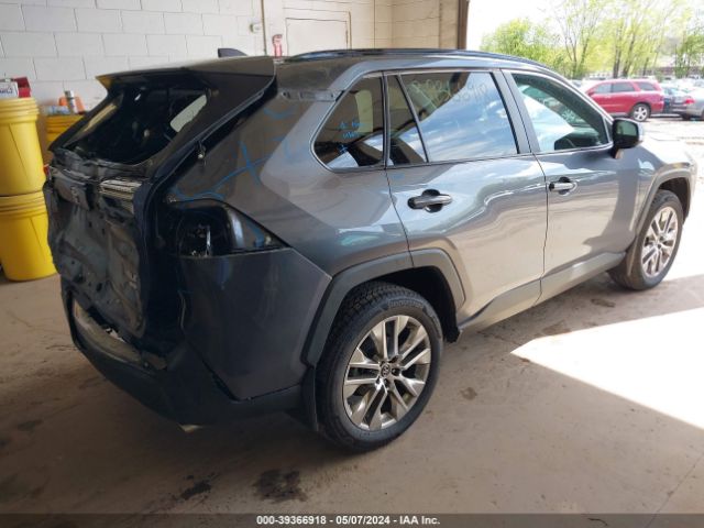 2T3A1RFV5MC156840 Toyota Rav4 Xle Premium