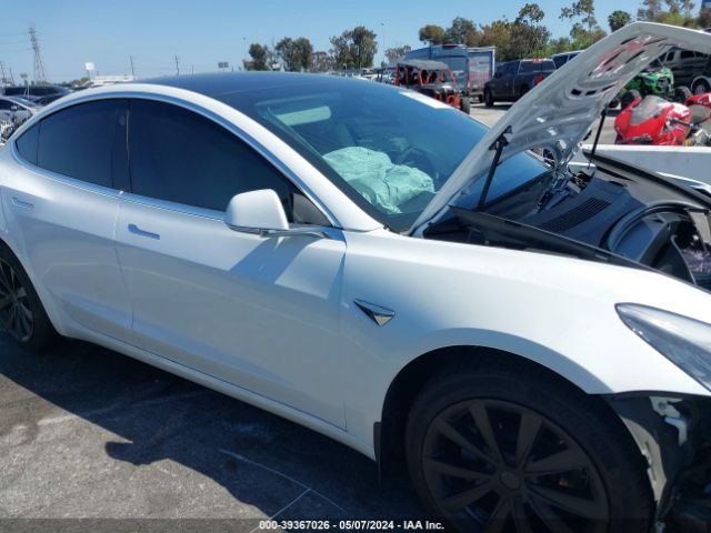 5YJ3E1EB2KF512006 Tesla Model 3 Long Range/performance
