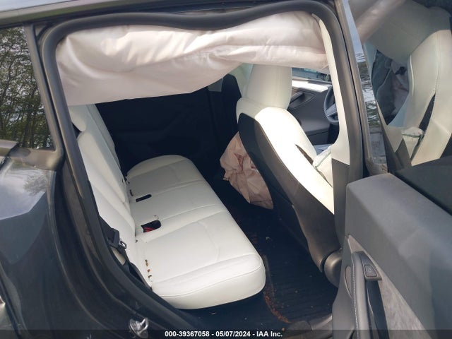 2024 TESLA MODEL Y 7SAYGDEE1RA228680 Photo 7
