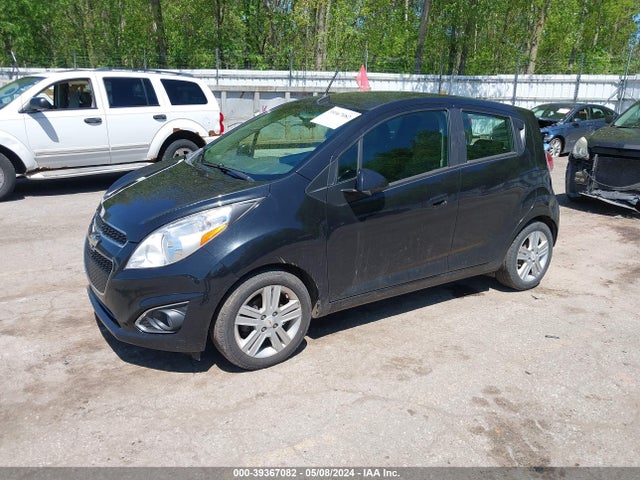 Chevrolet Spark 1lt Auto 2014 KL8CD6S99EC406261 Image 2