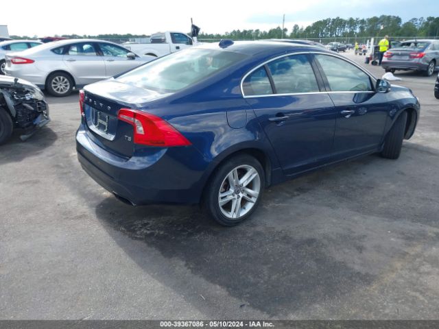 YV126MFK6F1348647 Volvo S60 T5 Premier