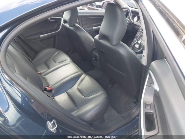 YV126MFK6F1348647 Volvo S60 T5 Premier