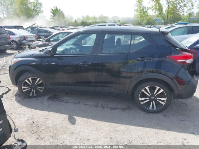 3N1CP5CU8KL545974 Nissan KICKS SV