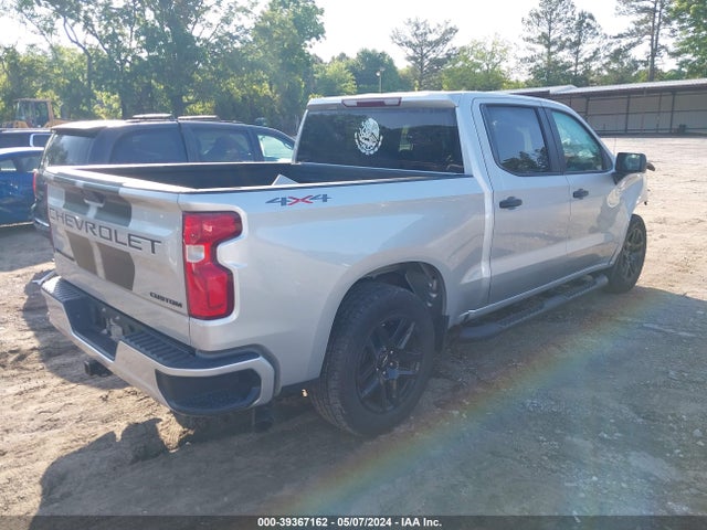 1GCPYBEK2LZ232936 Chevrolet Silverado 1500 4wd Short Bed Custom