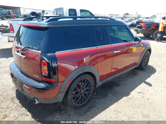 2010 MINI COOPER CLUBMAN WMWML3C53ATX51253 Photo 3