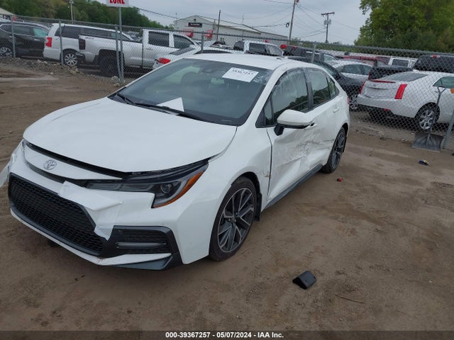 Toyota COROLLA SE 2020 JTDS4RCE3LJ018788 Image 2