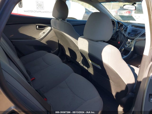 Hyundai ELANTRA SE 2015 5NPDH4AE8FH560792 Image 8