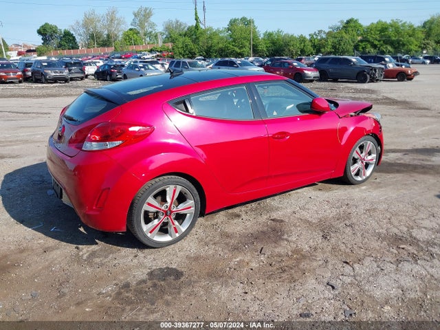Hyundai Veloster Value Edition 2017 KMHTC6AD2HU315696 Image 4