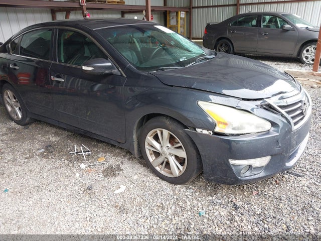 2015 1N4AL3AP4FN864320 main image