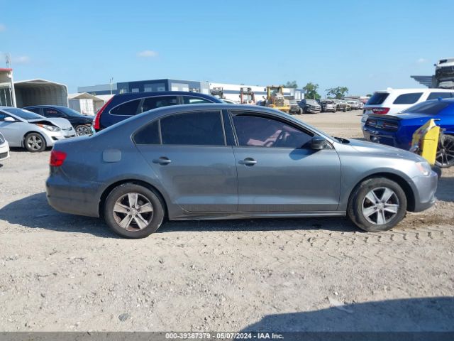 3VW2K7AJ4EM252063 Volkswagen Jetta 2.0l S