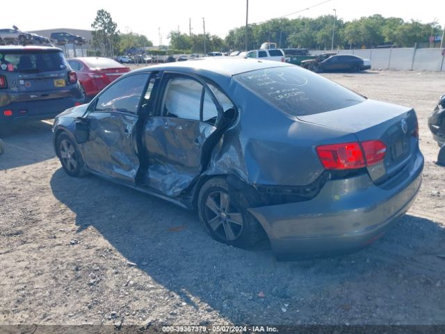 3VW2K7AJ4EM252063 Volkswagen Jetta 2.0l S