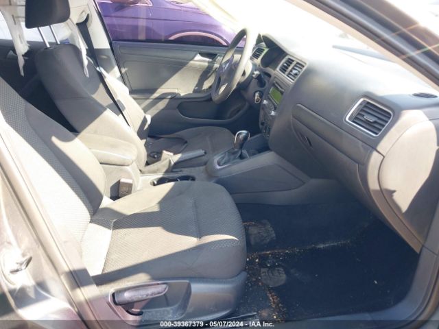 3VW2K7AJ4EM252063 Volkswagen Jetta 2.0l S
