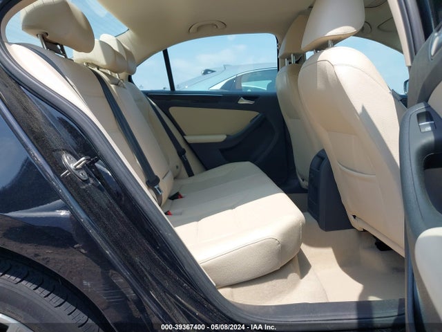 3VWL07AJ3GM379089 Volkswagen Jetta 1.8t Sel