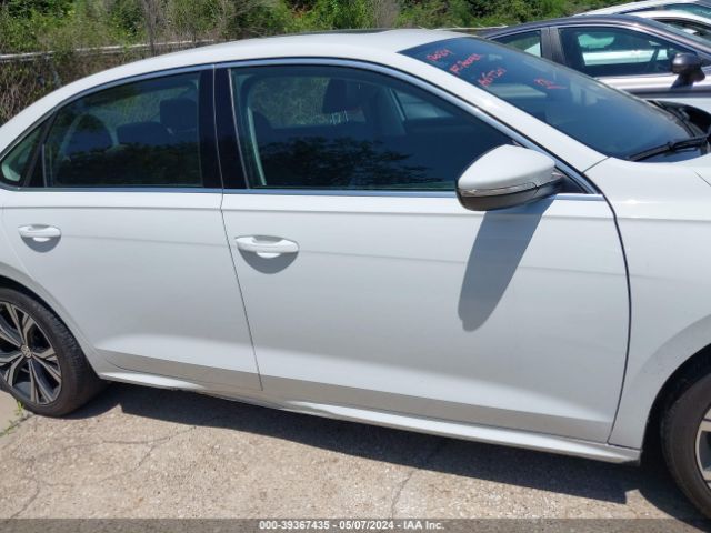 1VWSA7A36MC002683 Volkswagen Passat 2.0t Se