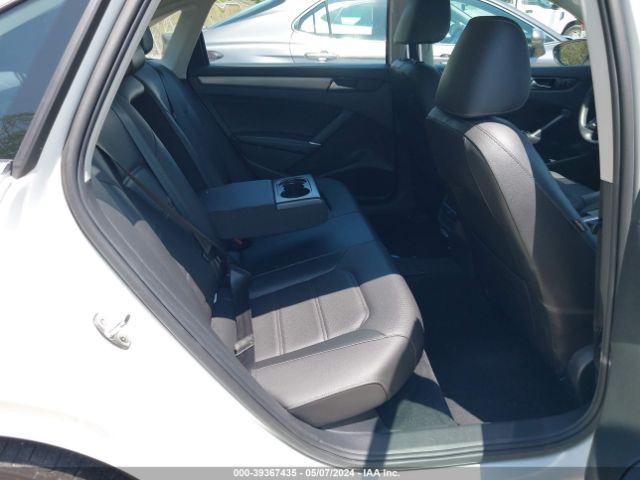 1VWSA7A36MC002683 Volkswagen Passat 2.0t Se