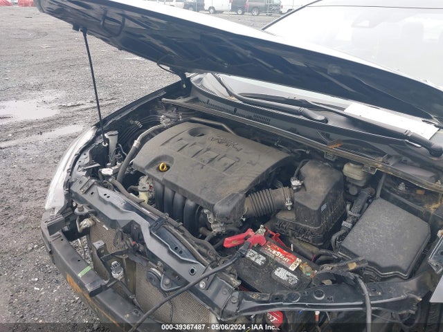 Toyota COROLLA LE 2018 2T1BURHEXJC097359 Image 10