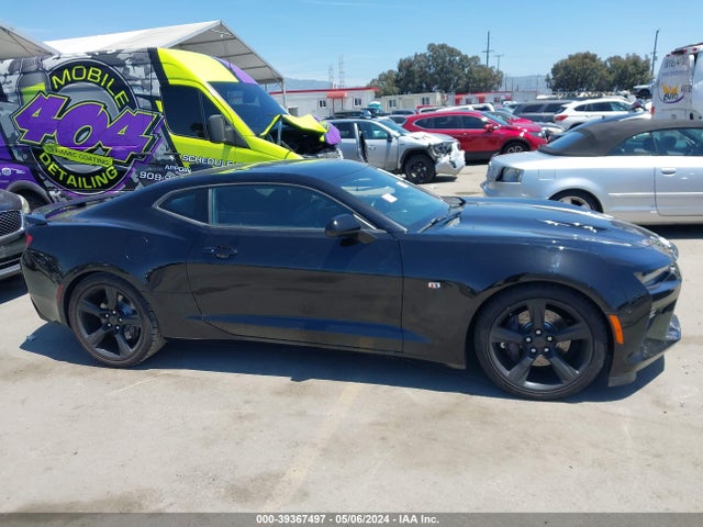 Chevrolet CAMARO 2SS 2018 1G1FH1R71J0142067 Image 13